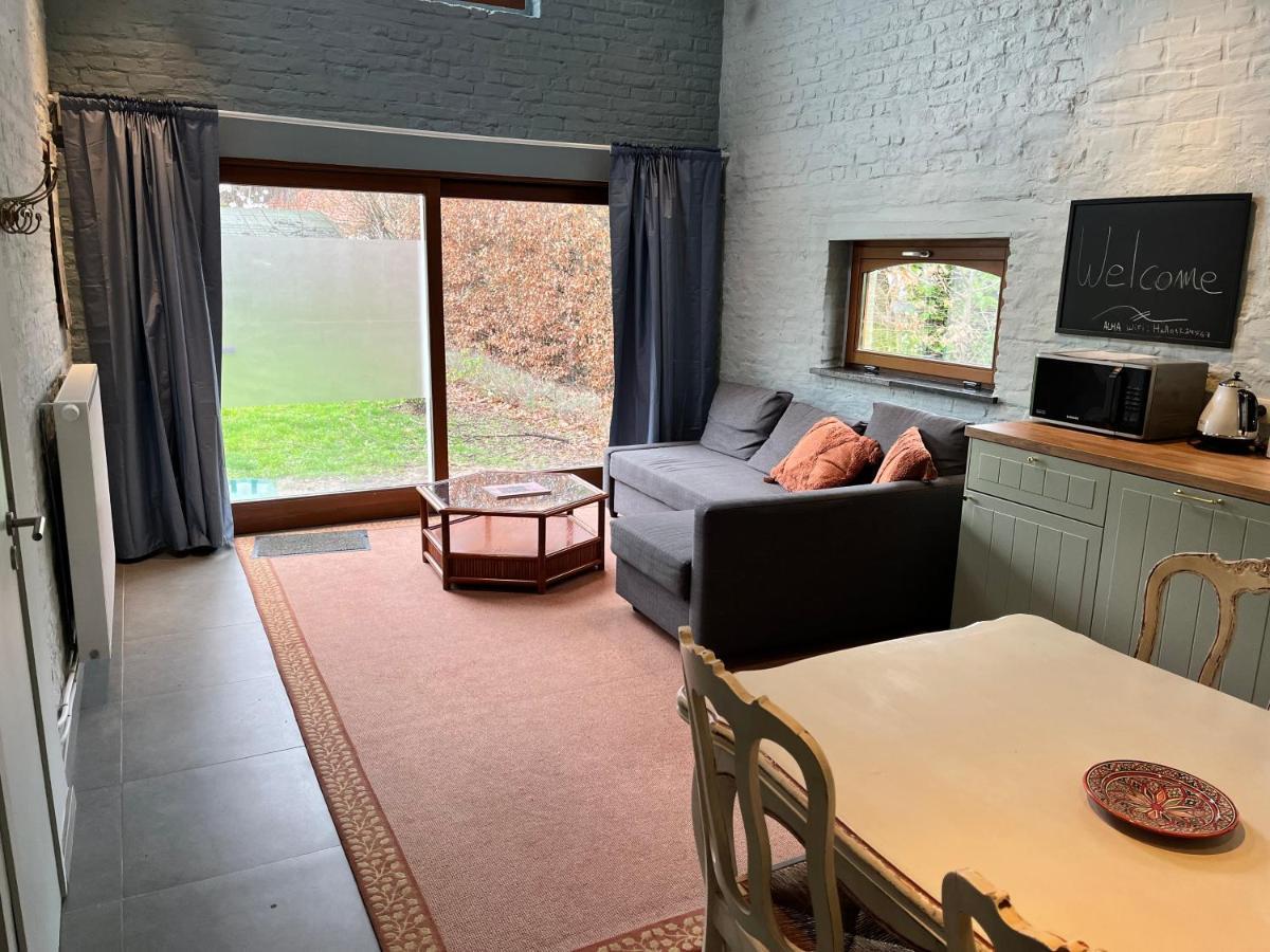 Вилла Cosy Little House Kraainem Экстерьер фото